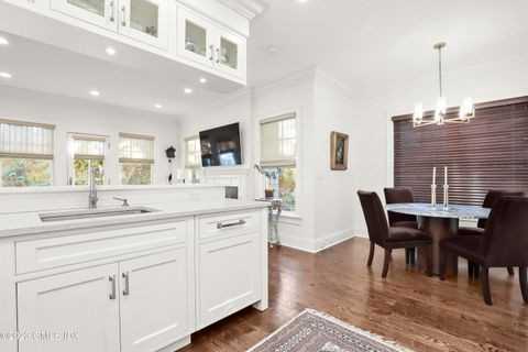 39 Woodland Dr #B - Photo 6 of 33