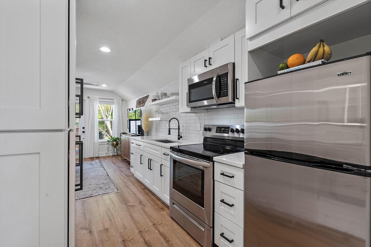 1501 14th St N #1-2 - Photo 5 of 11