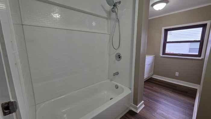 1411 Saint Louis St - Photo 6 of 7