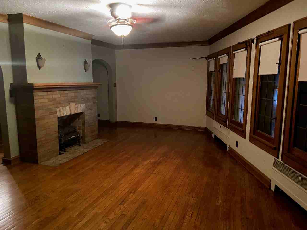 302 N Main St #302NMAIN - Photo 2 of 8