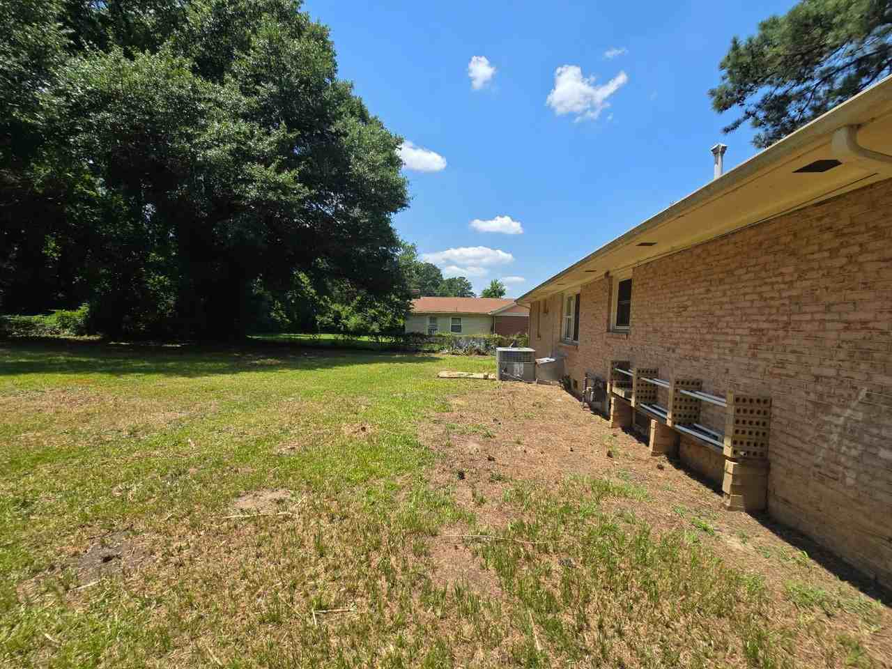 4617 Belford Rd - Photo 6 of 14