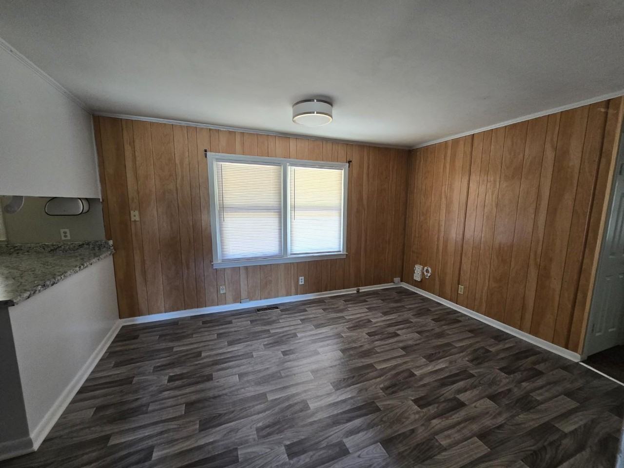 4617 Belford Rd - Photo 7 of 14