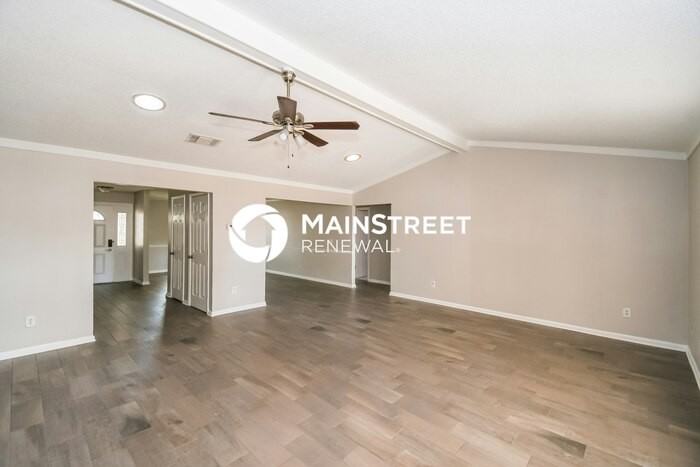 12620 Dunraven Trl - Photo 5 of 18