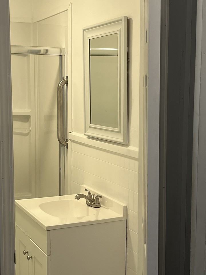 1210 Dooley St #NA - Photo 2 of 12