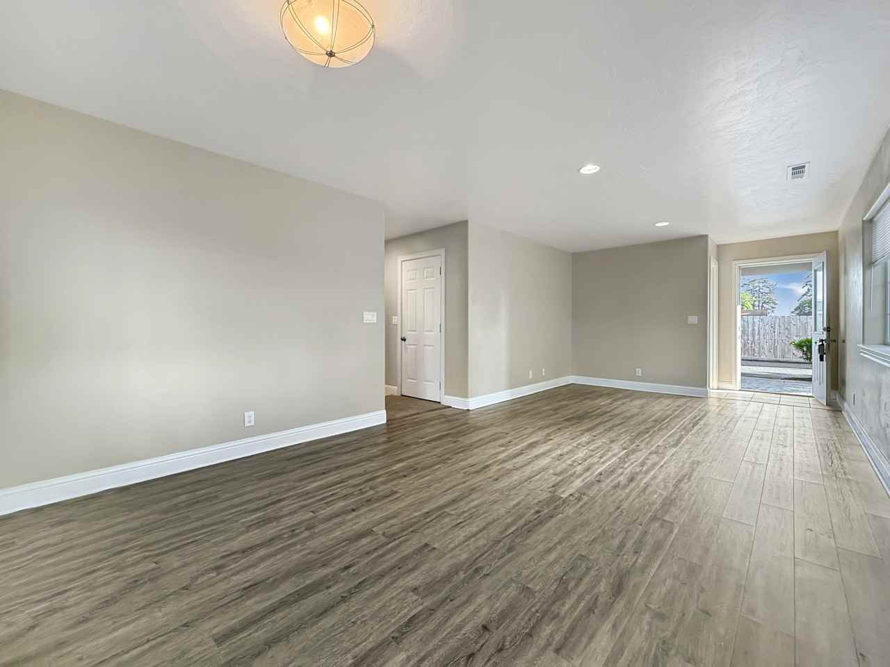 714 Pioneer Rd #3B - Photo 2 of 10