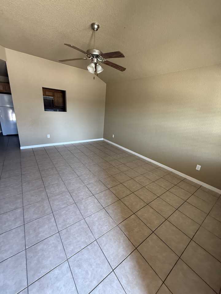 2607 Cody Poe Rd #B - Photo 2 of 12