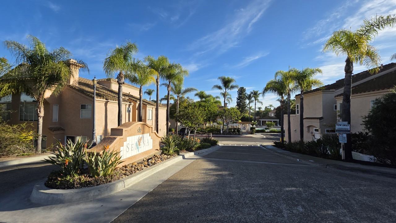 1342 Serena Cir #1 - Photo 3 of 14