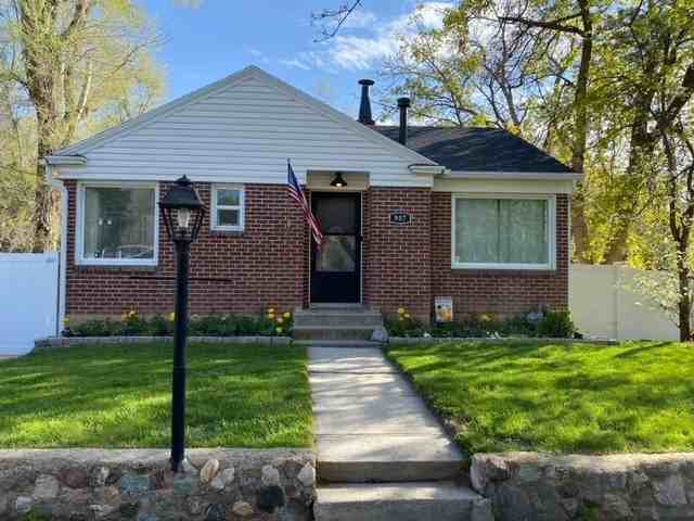 907 Sullivan Rd #1 - Photo 2 of 26