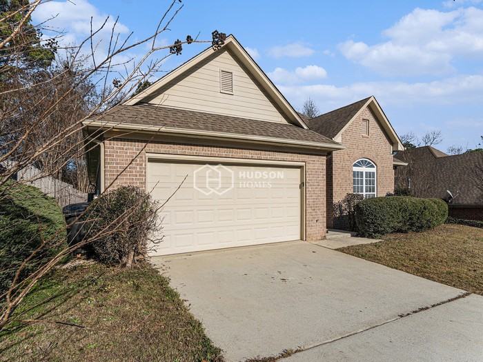 863 Narrows Point Dr - Photo 4 of 28