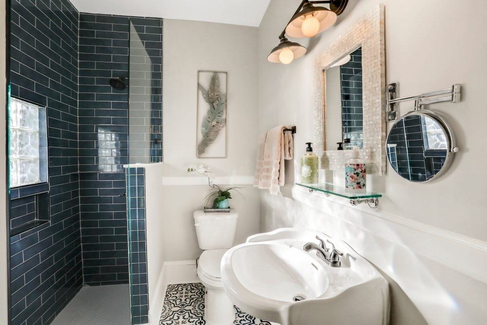 1104 Lasalle St #1 - Photo 6 of 22