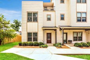 featured image of 208 Thompson Park Dr