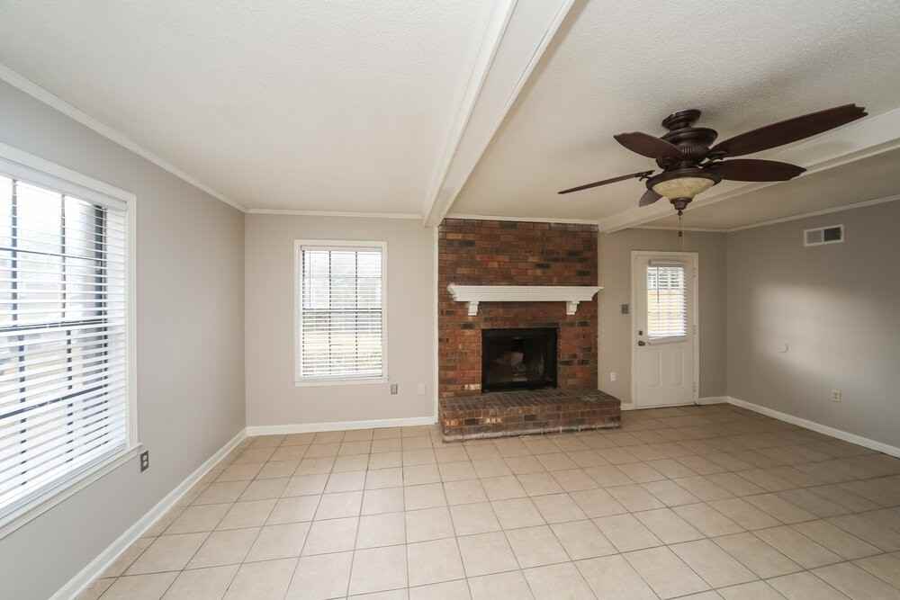 7272 Eggleston Rd - Photo 5 of 16