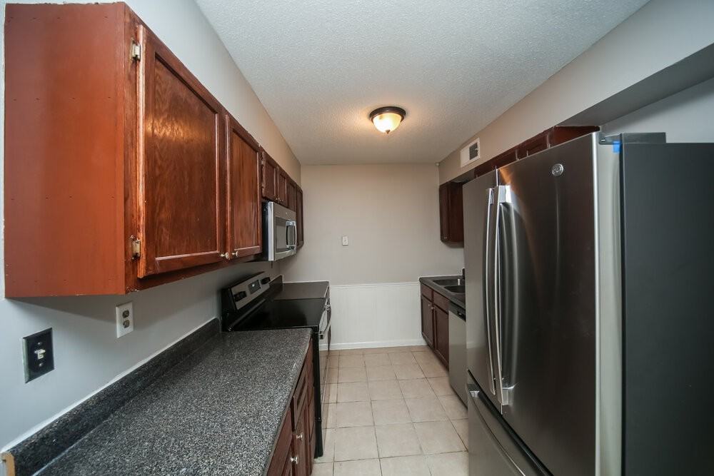 7272 Eggleston Rd - Photo 7 of 16