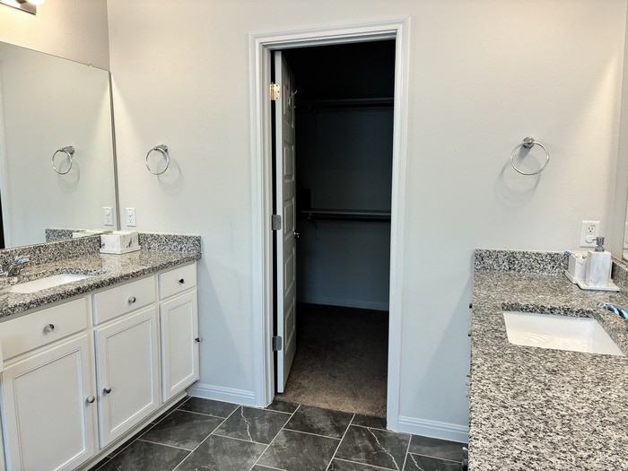 7800 Hillock Ter - Photo 7 of 23