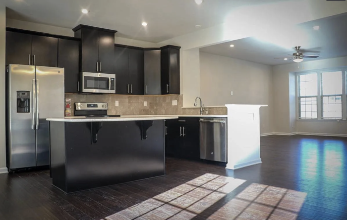 3014 Potomac River Pkwy - Photo 3 of 7