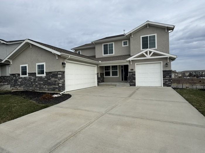 8111 N Sycamore Ave - Photo 3 of 48