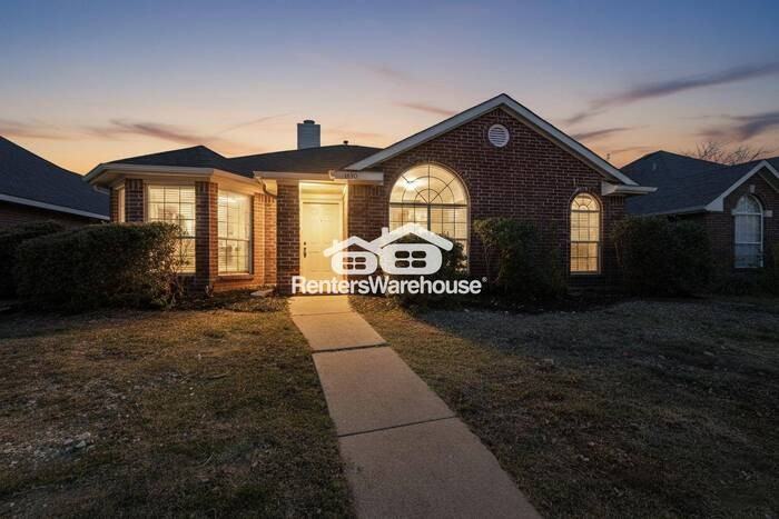 7850 Squire Ln - Photo 2 of 41