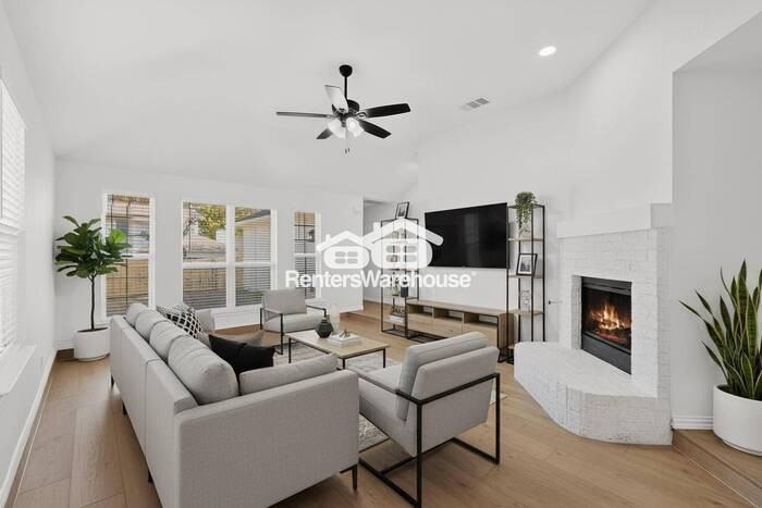 7850 Squire Ln - Photo 7 of 41