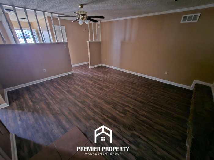 6386 Midsummer Way - Photo 3 of 39