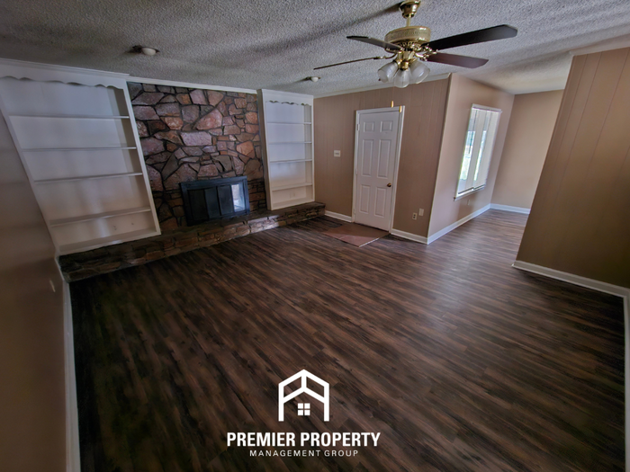 6386 Midsummer Way - Photo 5 of 39