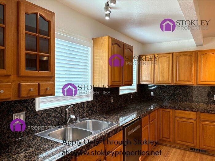 2838 Loma Vista Ave - Photo 5 of 13