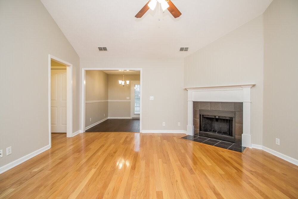 1211 Azure Way - Photo 2 of 15