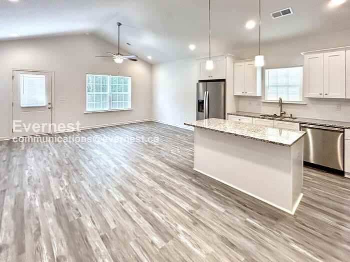 821 Key St - Photo 4 of 19