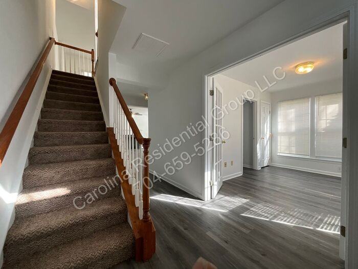 15709 Castle Watch Ave - Photo 2 of 17