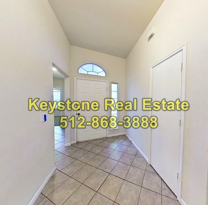 903 Lantana Ln - Photo 2 of 36