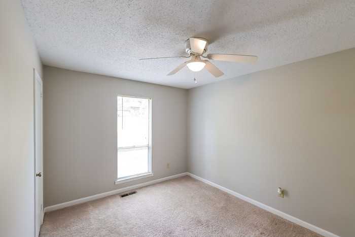 3211 Edenburg Dr - Photo 7 of 12