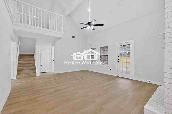 2677 Daisy Ln - Photo 6 of 45