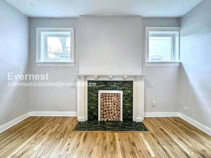 1147 N Marion St #1 - Photo 6 of 14