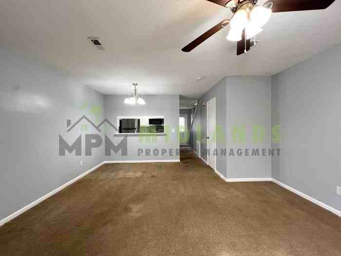 1307 Cactus Ave #5C - Photo 4 of 34