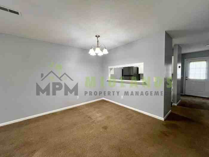 1307 Cactus Ave #5C - Photo 7 of 34