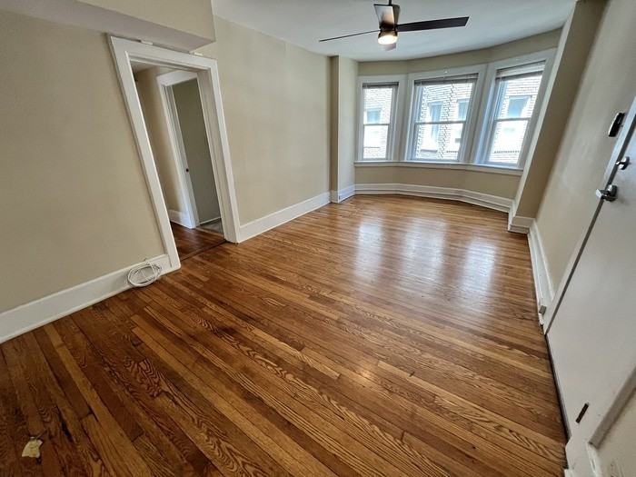 1217 Colonial Ave #A4 - Photo 2 of 13