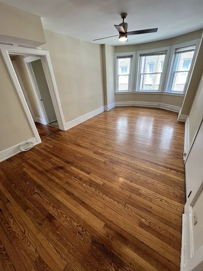 1217 Colonial Ave #A4 - Photo 6 of 13