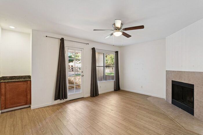 8787 E Mountain View Rd #1074 - Photo 3 of 23