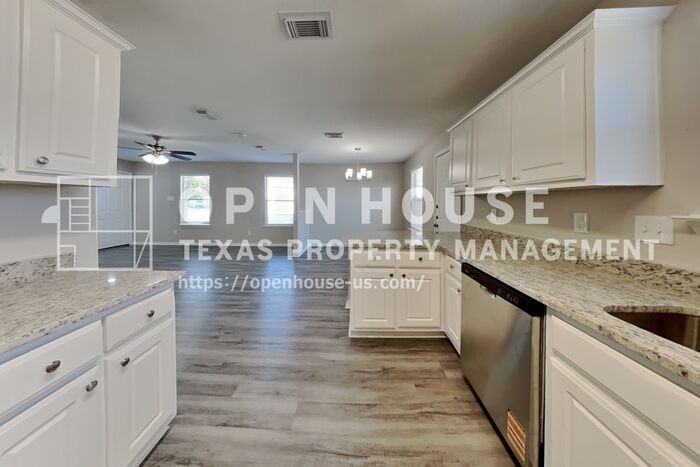 7203 Towering Pine Ln - Photo 7 of 22