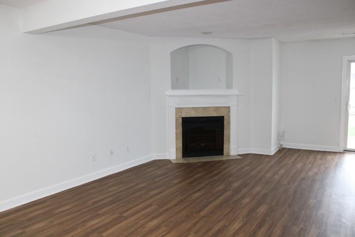 900 Sw Peach Tree Ln - Photo 4 of 24