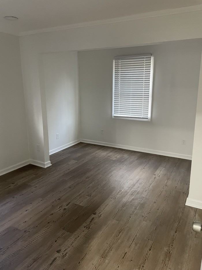 826 Martin St Se - Photo 4 of 8