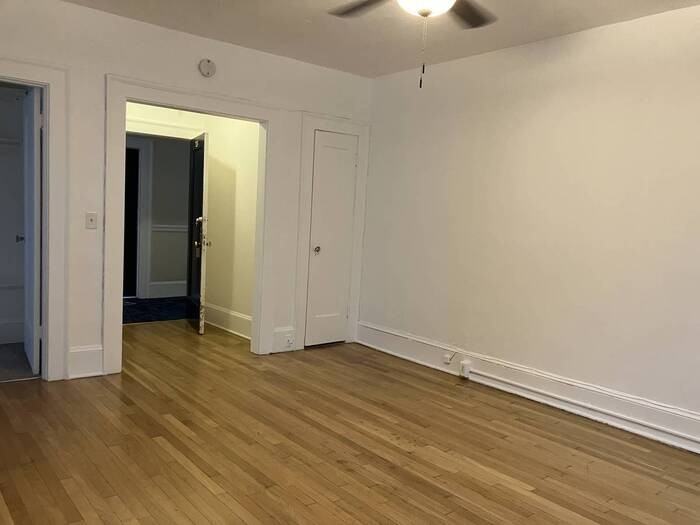 1217 Sw 11th Ave #201 - Photo 6 of 20