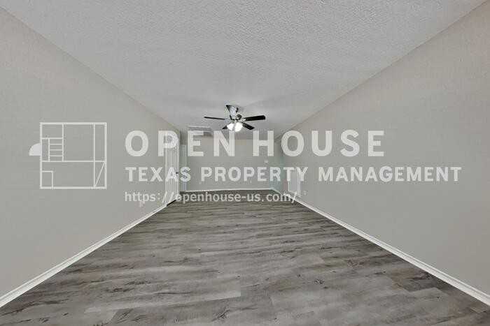 22003 Avonglen Ln - Photo 7 of 20