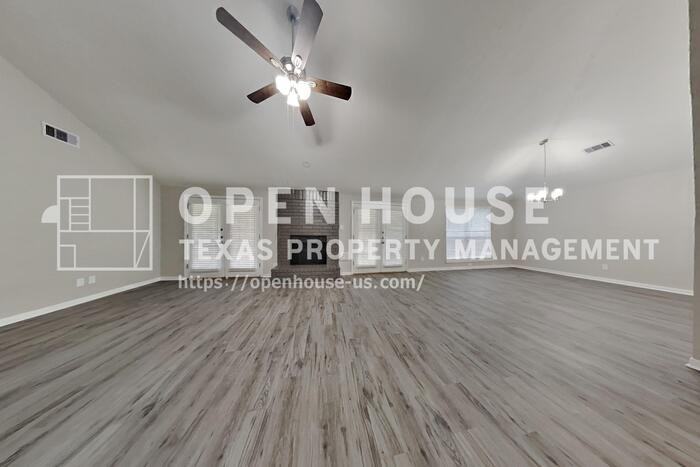 6818 White Tail Dr - Photo 5 of 25