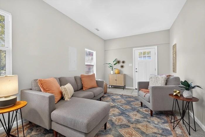 830 Westwood Ave - Photo 5 of 22