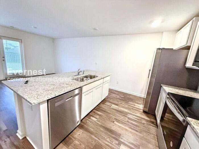 241 Koslin Loop - Photo 3 of 25