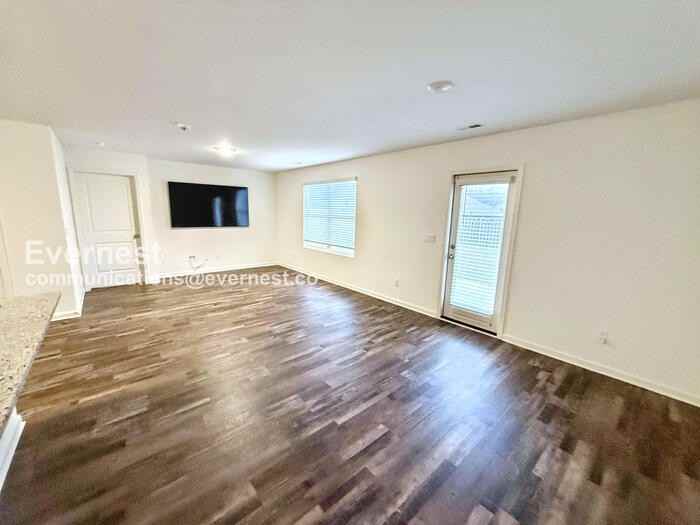 241 Koslin Loop - Photo 5 of 25