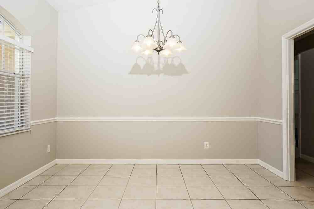 1537 Maile St - Photo 5 of 16