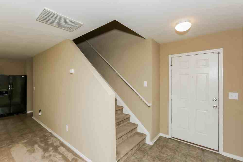 6329 Highland Commons Rd - Photo 2 of 21