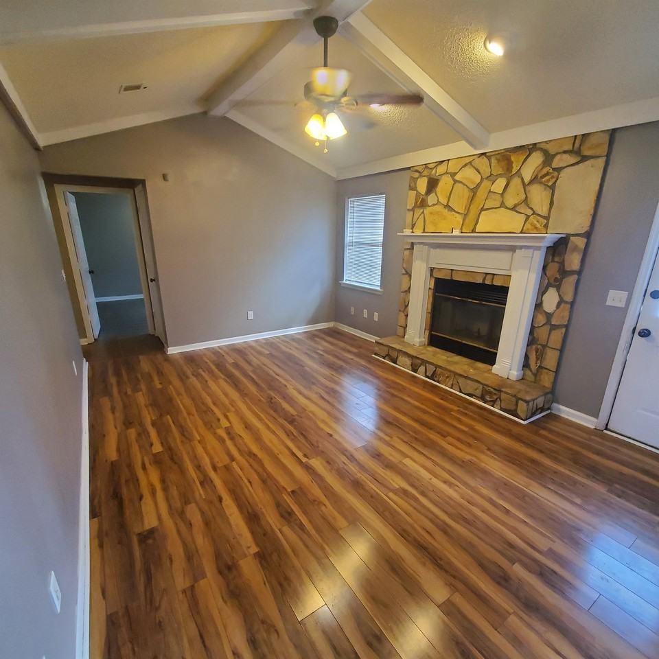 953 Wedgewood Way #1 - Photo 4 of 11