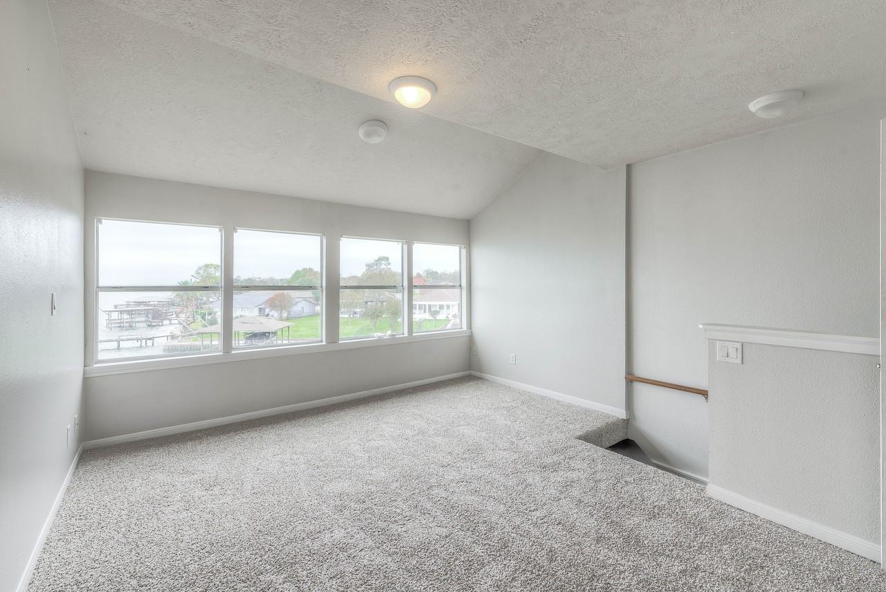 445 Carolcrest Ln #421 - Photo 7 of 20